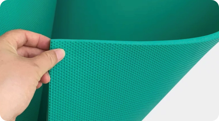 SG-DM1010 NBR damping mat rolled out on floor slab